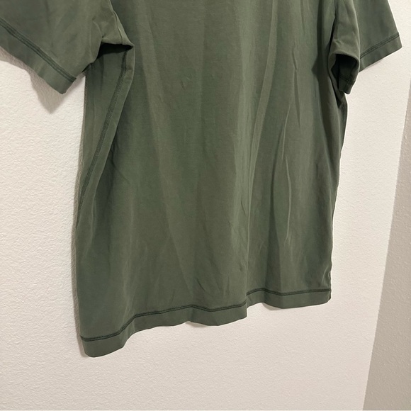 Public Rec Go To Crew T Shirt Short Sleeves Size Medium Men’s Army Green Color - Picture 4 of 8